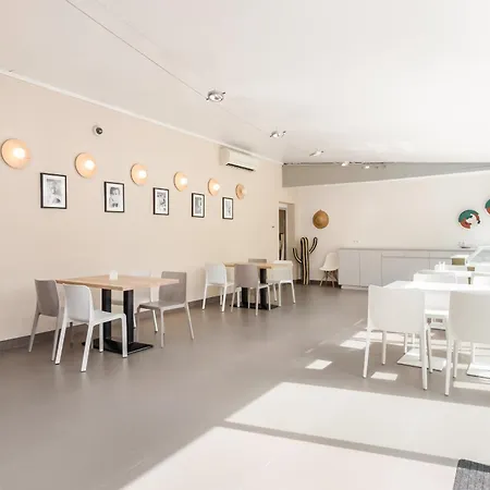 Urban Riviera Les Pins - Queen Guest house Juan-les-Pins